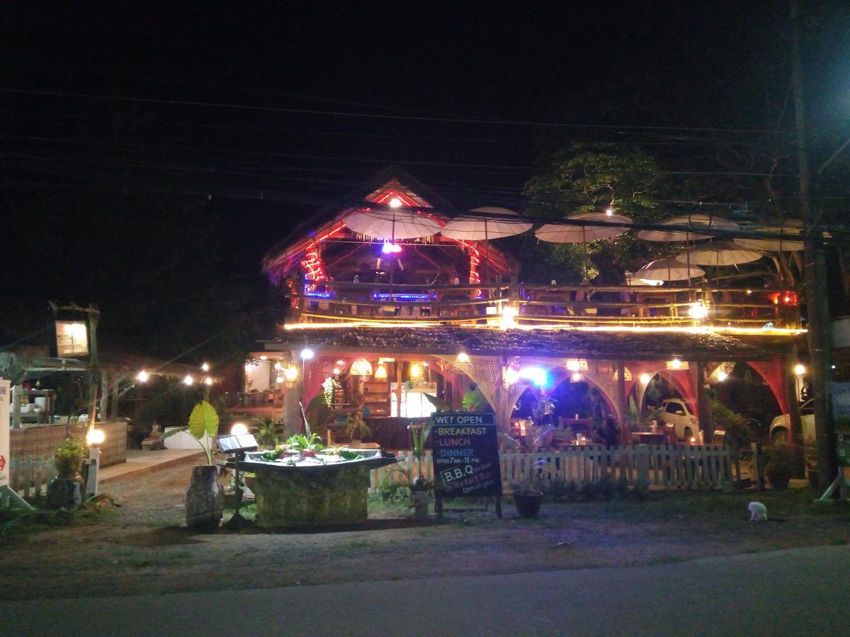 Euro Lanta White Rock Resort Ko Lanta Habitación foto