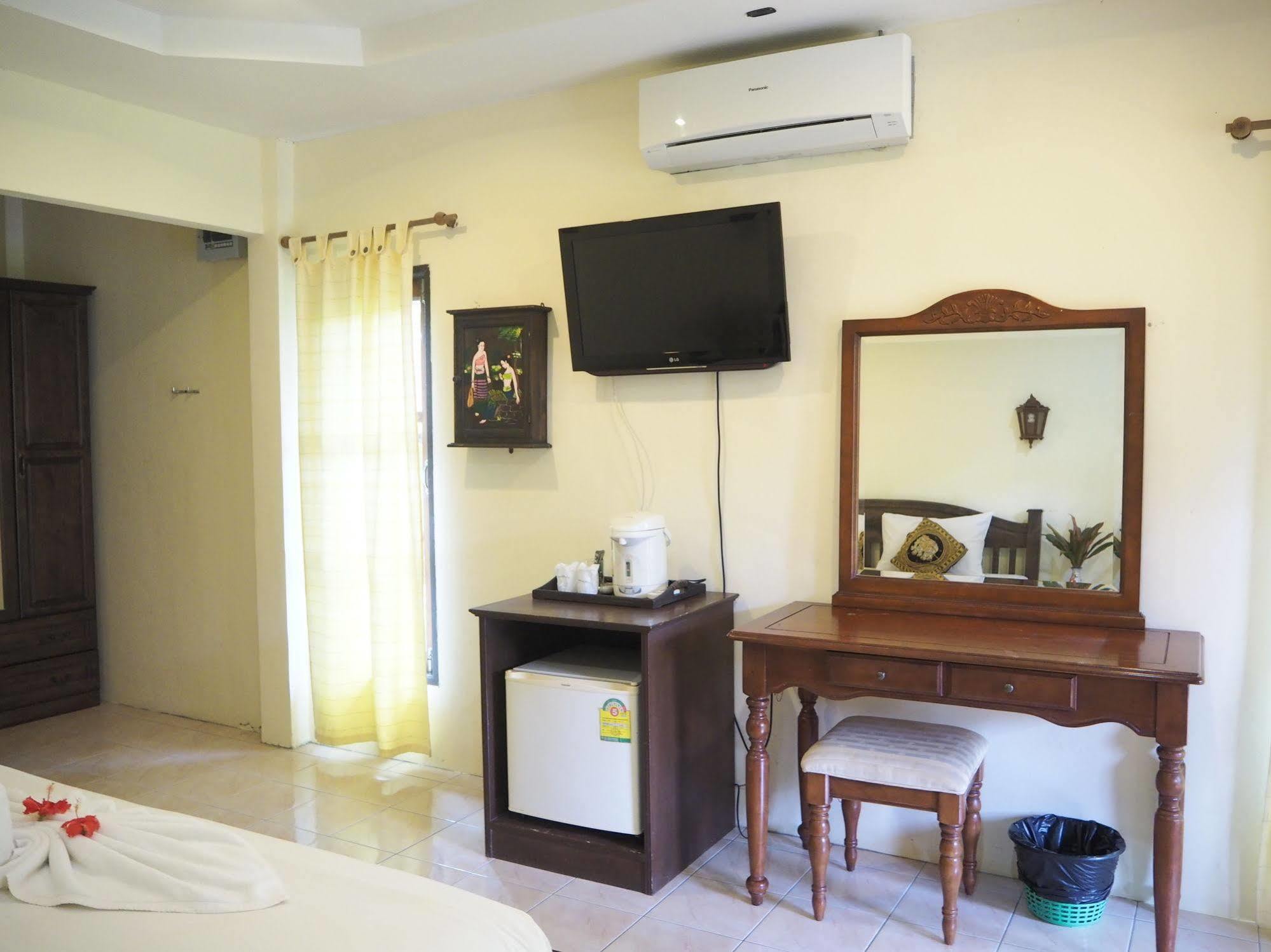 Euro Lanta White Rock Resort Ko Lanta Exterior foto